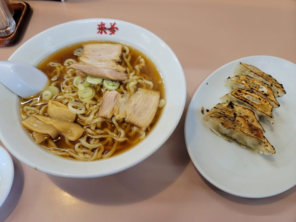 喜多方ラーメン来夢 ラーメンと餃子