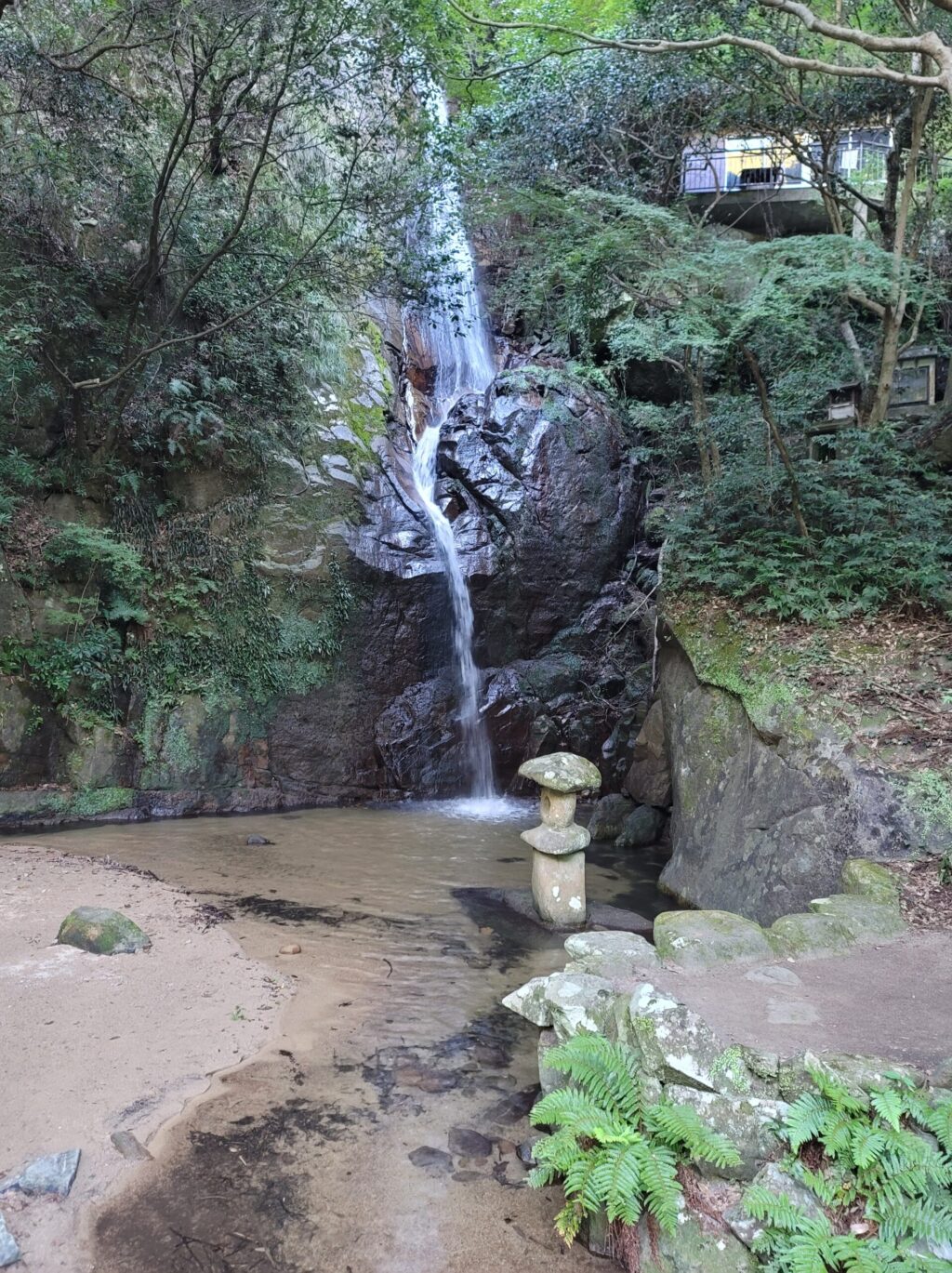 和歌山県田辺市・奇絶峡の不動の滝と磨崖三尊大石仏への分岐