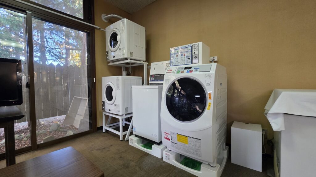 長野大町温泉薬師の湯の洗濯機と乾燥機