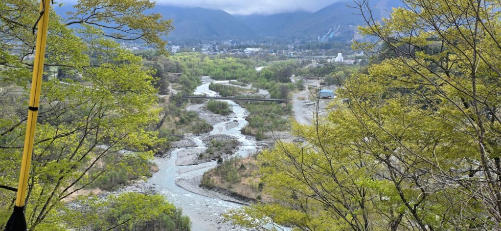 長野県白馬村野平の一本桜に行く途中の絶景ポイント